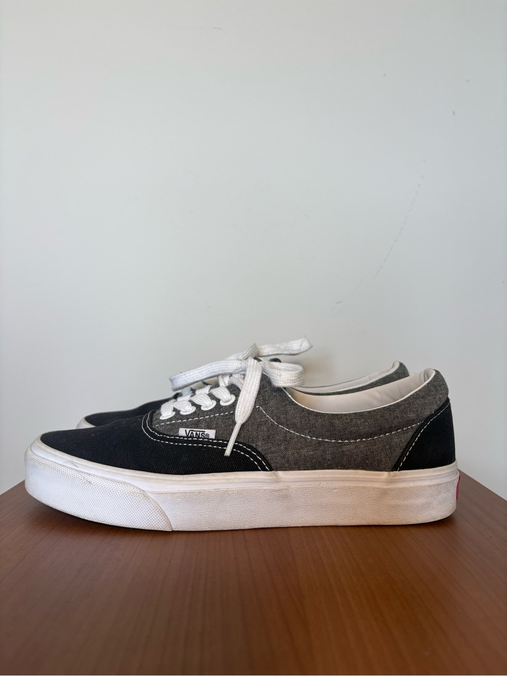 Vans Era Chambray Black and Grey Sneakers US Women's shoe size 8.5